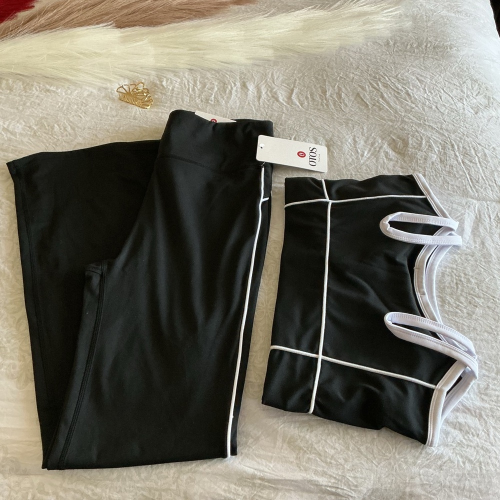 solo Black Leggings with White Piping - women’s Athletic Wear